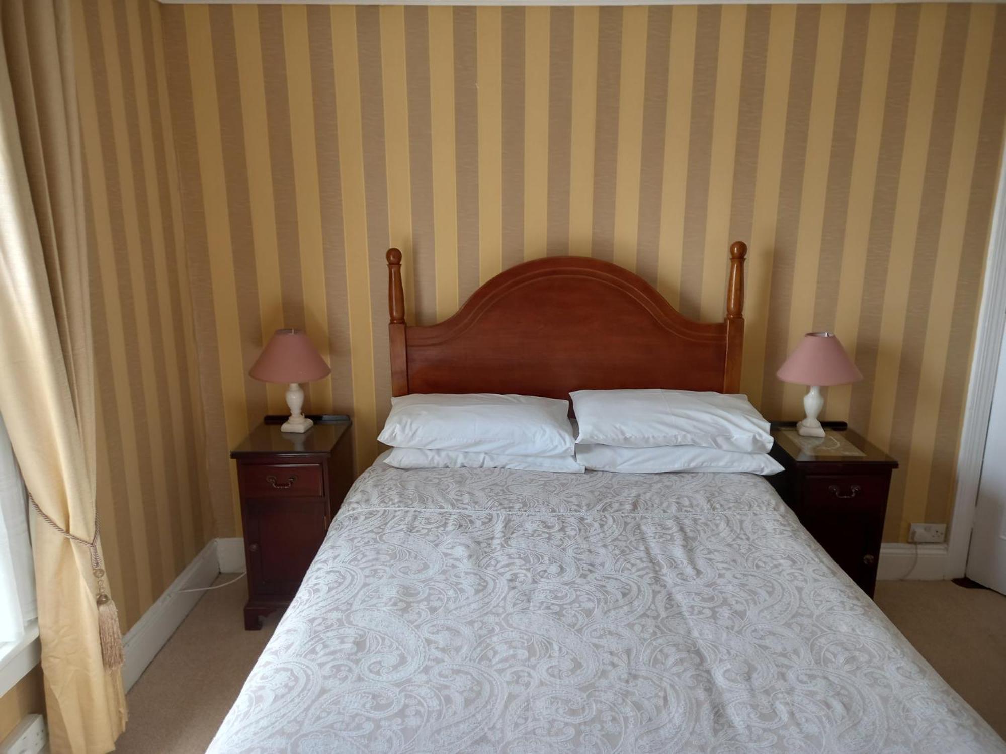 Bed and Breakfast Carraig Rua Килкенни Экстерьер фото