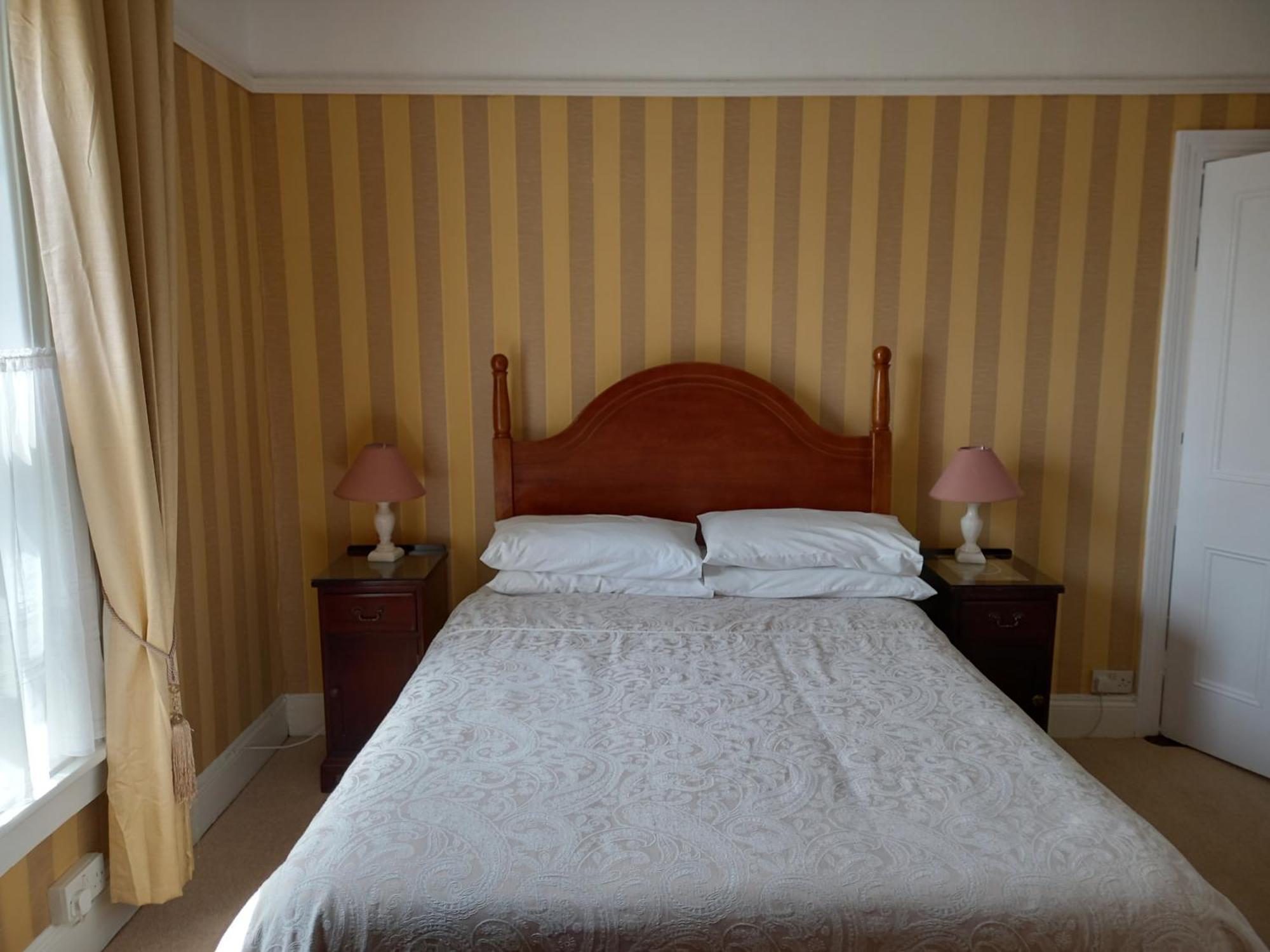 Bed and Breakfast Carraig Rua Килкенни Экстерьер фото